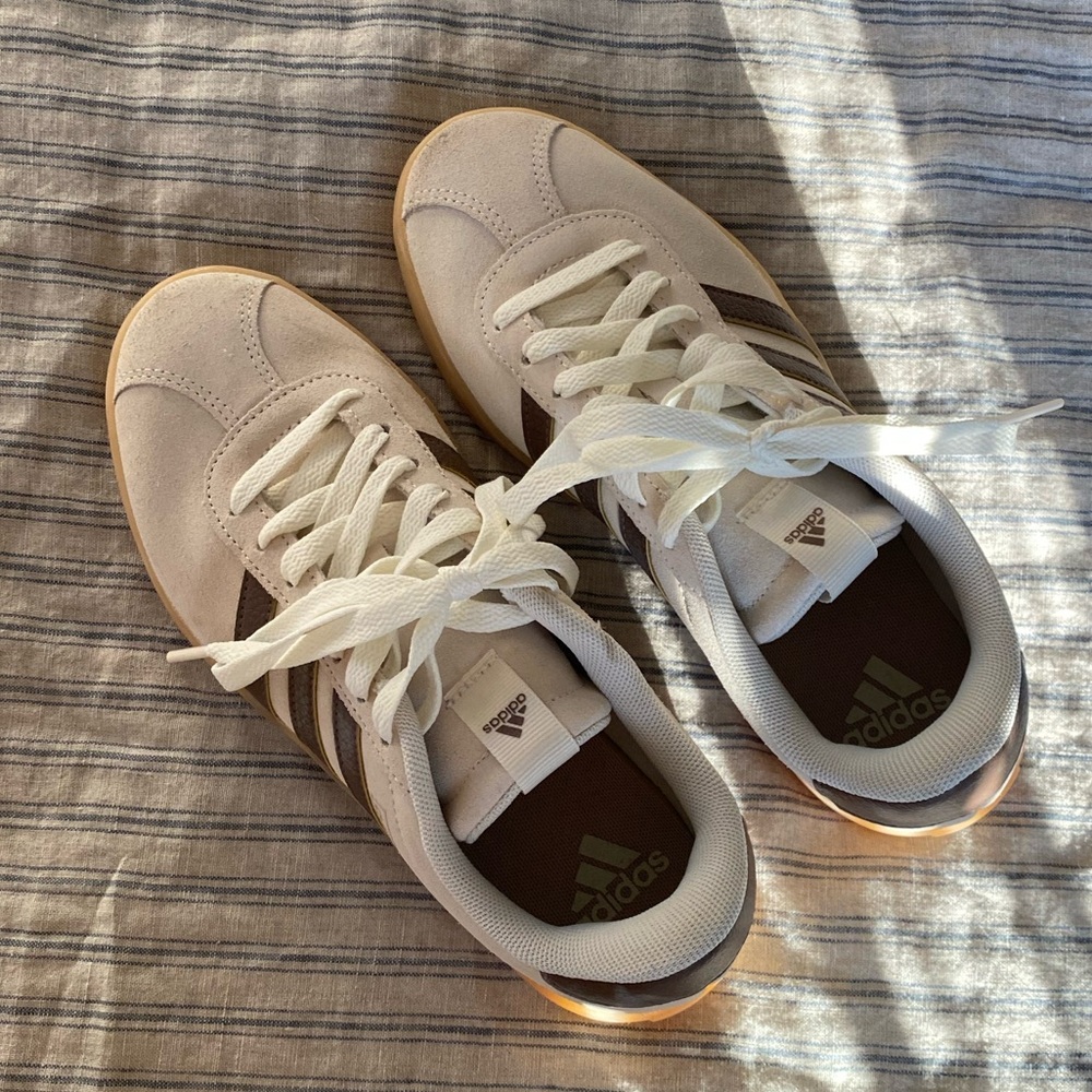 ADIDAS SAMBAS